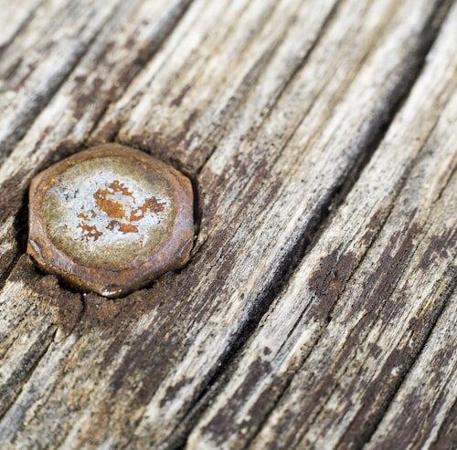 Wie Bekomme Ich Wasserflecken Aus Holz?